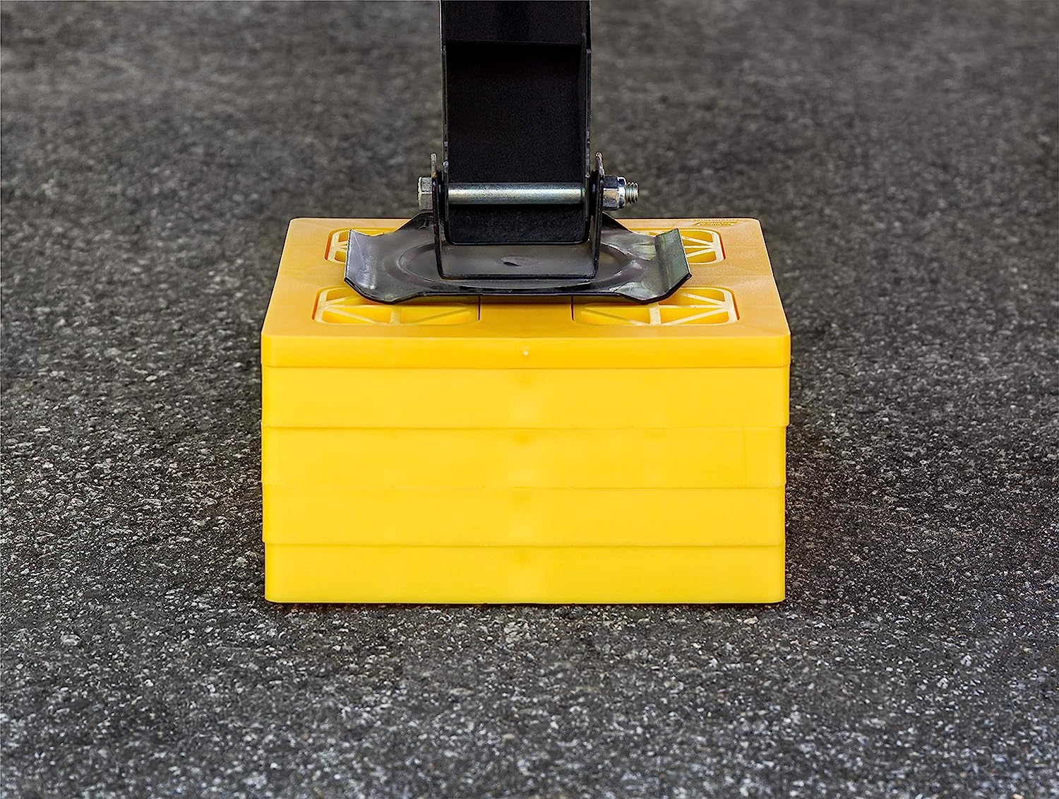 Camco Fasten Leveling Block With T-Handle — CB Adventure Supply