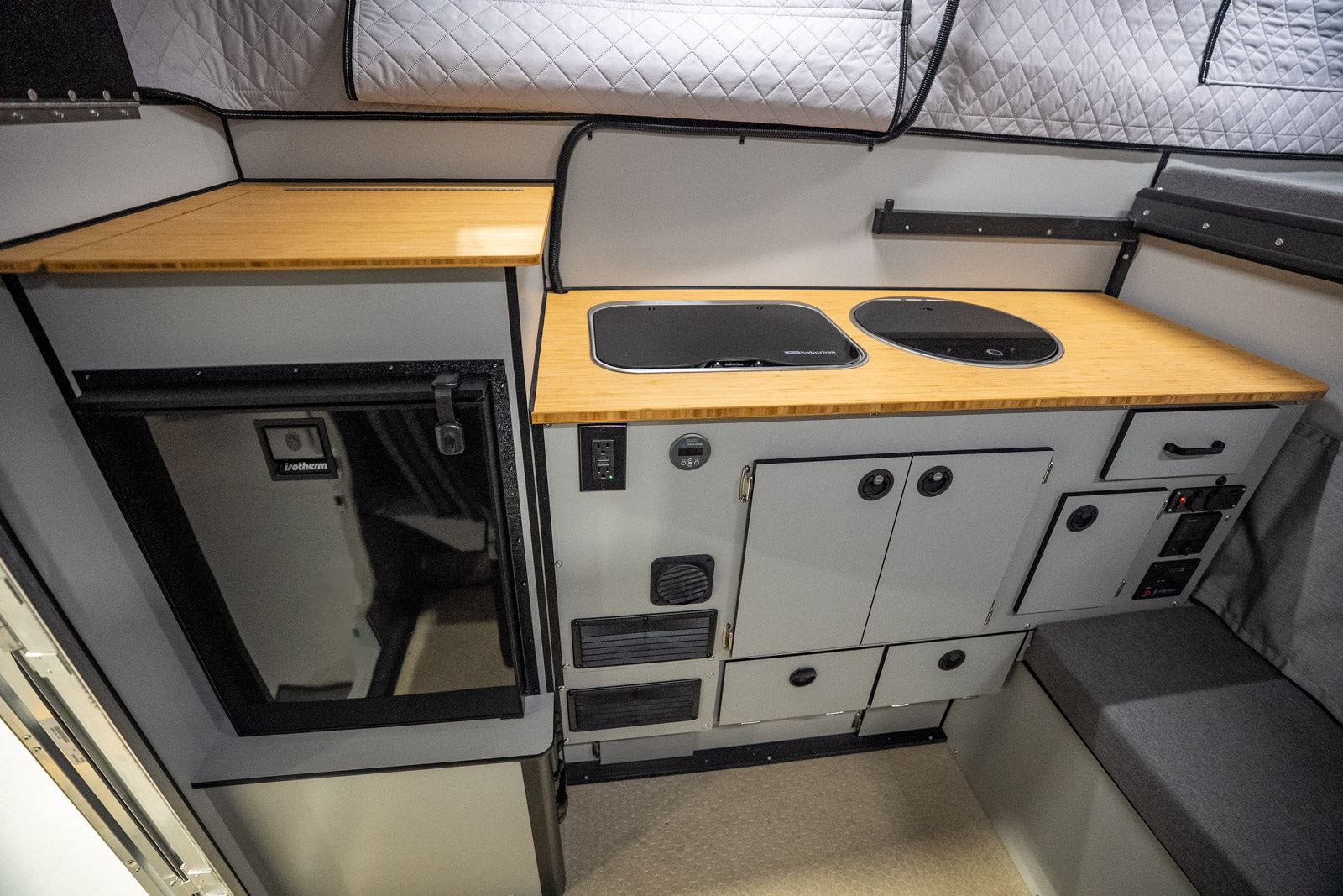 2026 Hawk Camper With Side Dinette