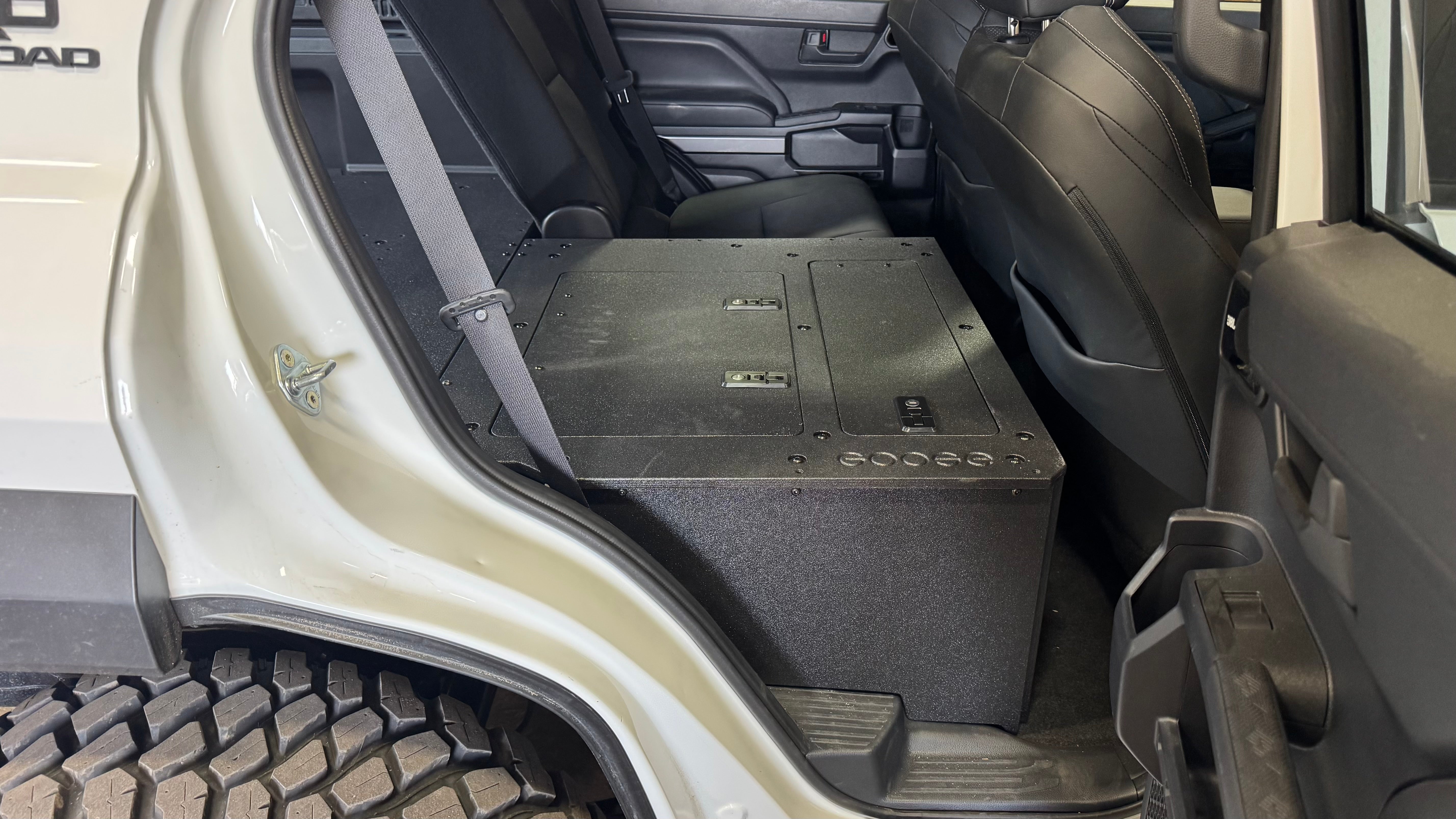 Toyota - 4Runner - 2025-Present - 6th Gen - Hybrid - Plate Based Seat Delete