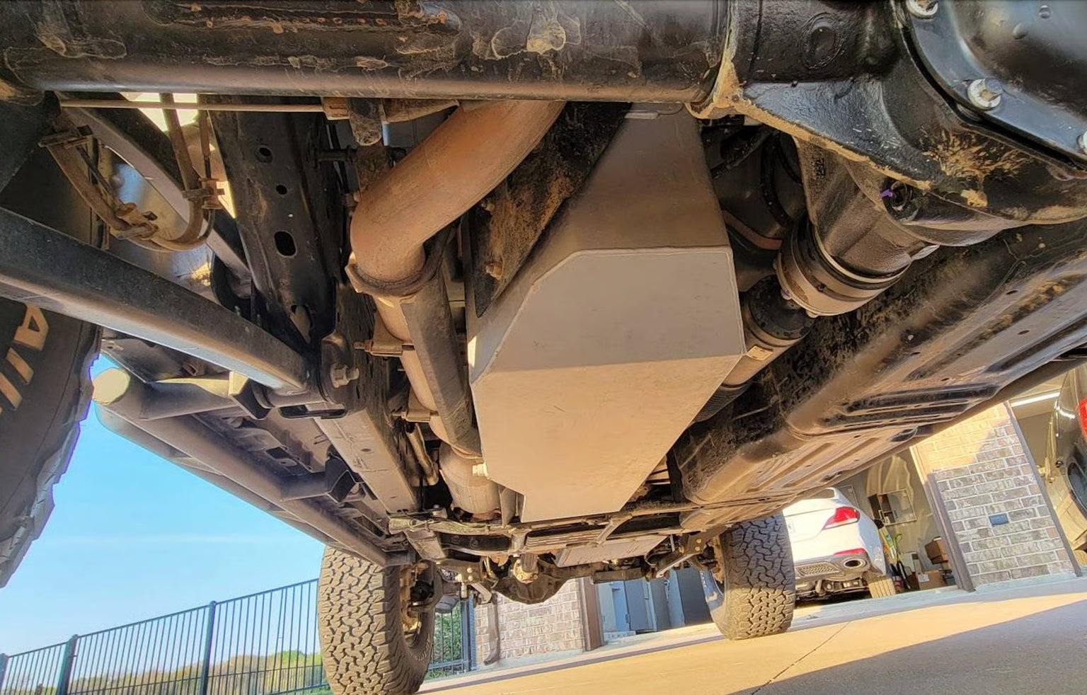 LRA - Jeep Wrangler JLU – 17 Gallon Auxiliary