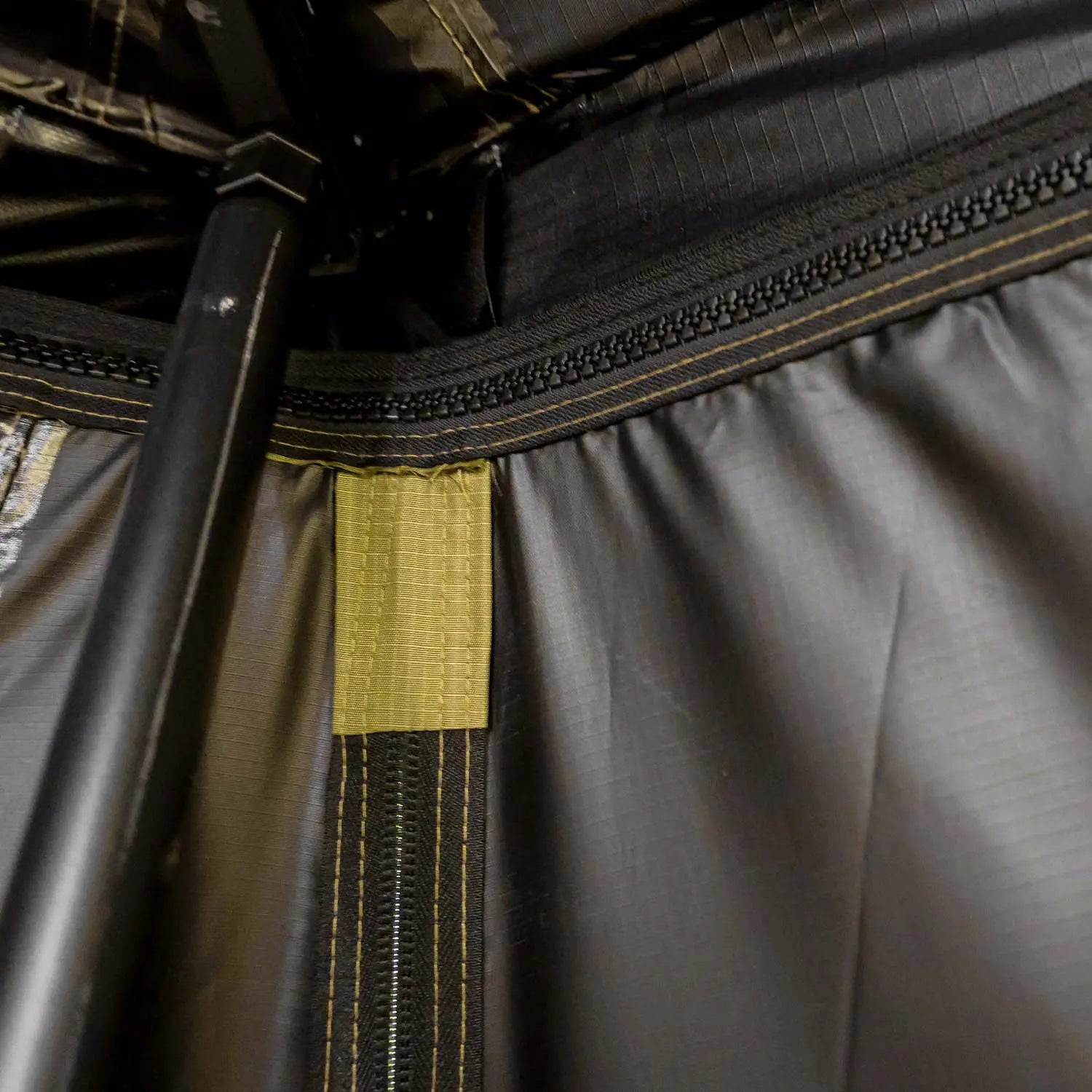 23Zero Peregrine Pro 6 Arm 270 Awning Wall Kit - DRIVER SIDE