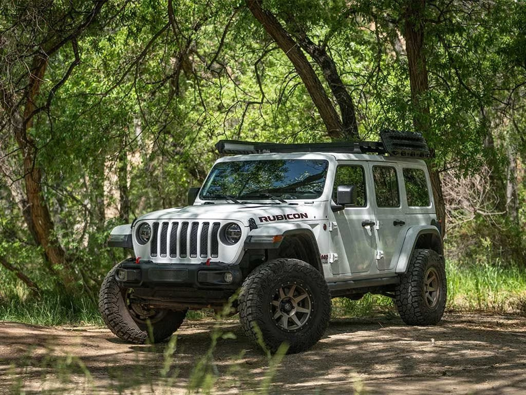 Jeep Wrangler JLU (2018-Current) 3/4 Slimline II Roof Rack Kit
