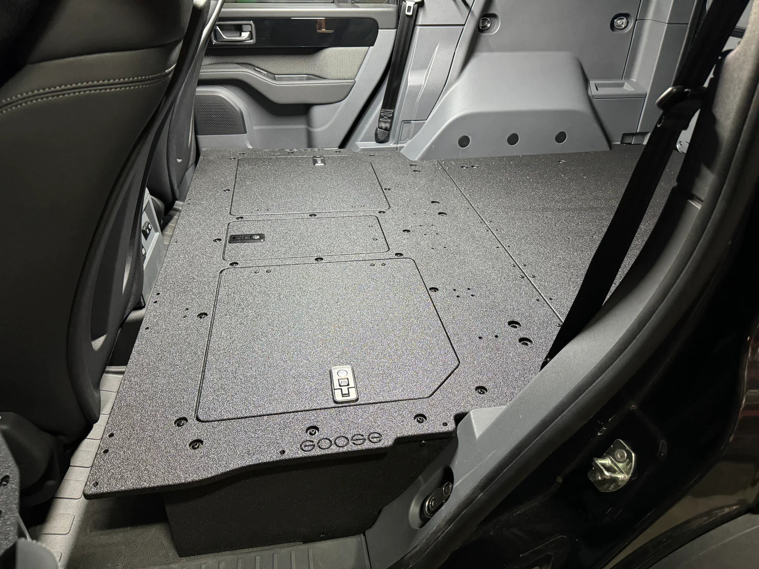 Ineos Grenadier 2024-Present 1st Gen - Second Row Seat Delete Plate System