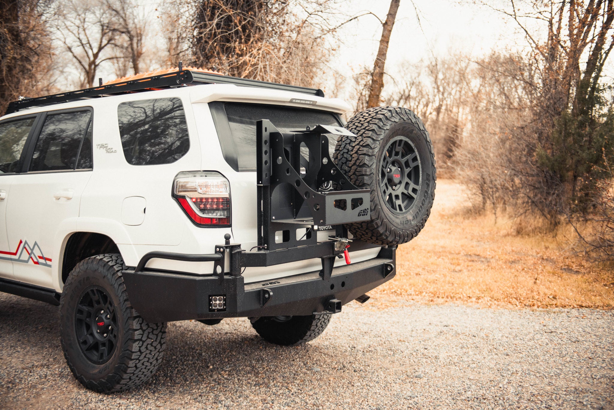 Toyota 4Runner Swing Arm Rear Bumper