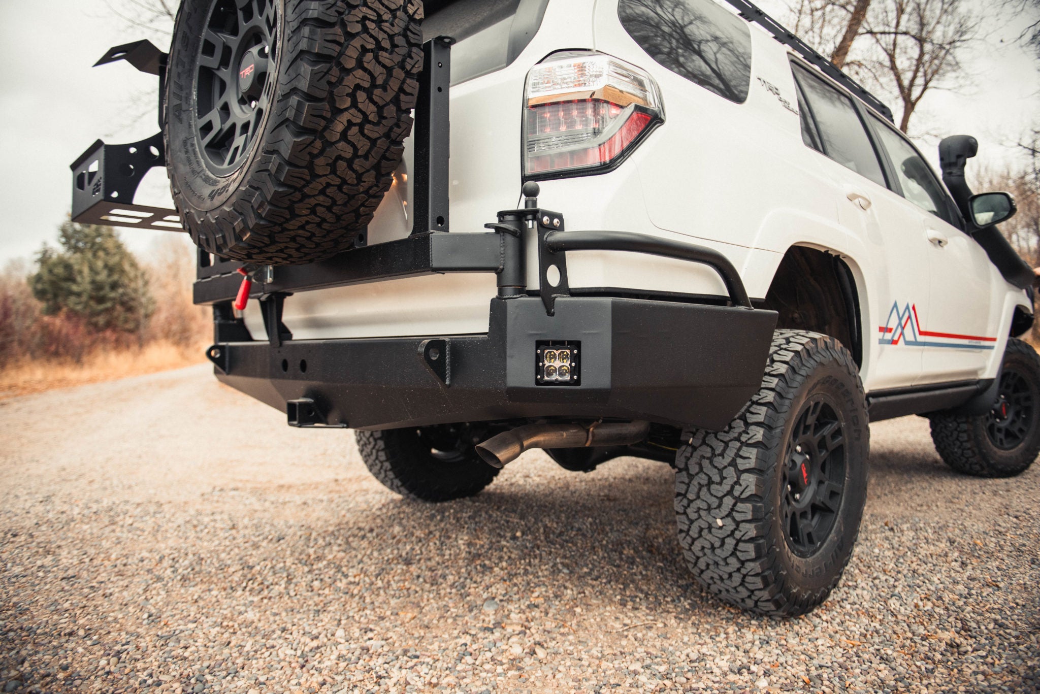 Toyota 4Runner Swing Arm Rear Bumper