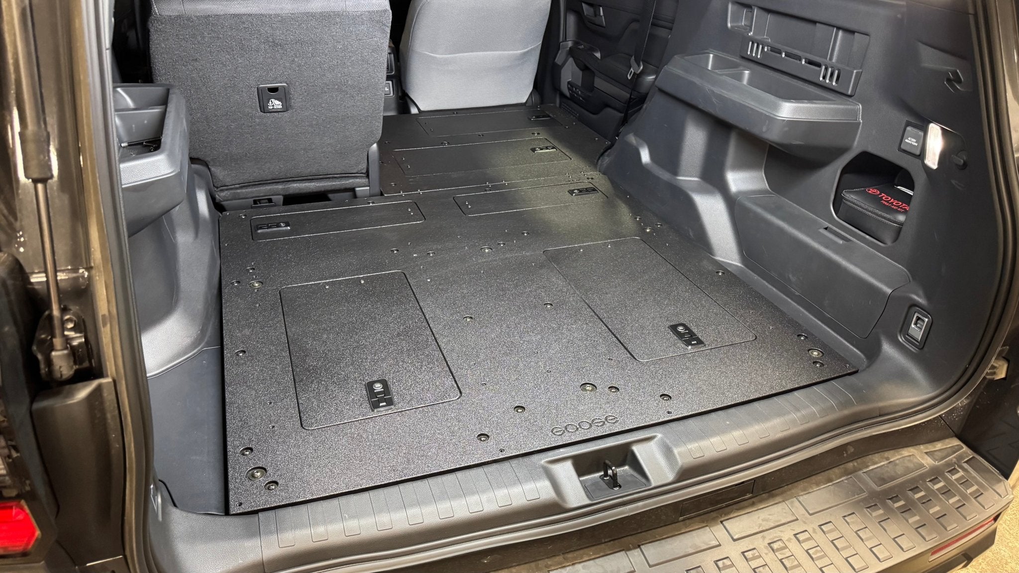 Toyota - 4Runner - 2025-Present - 6th Gen - Explore Series - Seat Delete Plate System - Plate Based - Non-Hybrid - Non-Third Row Vehicles