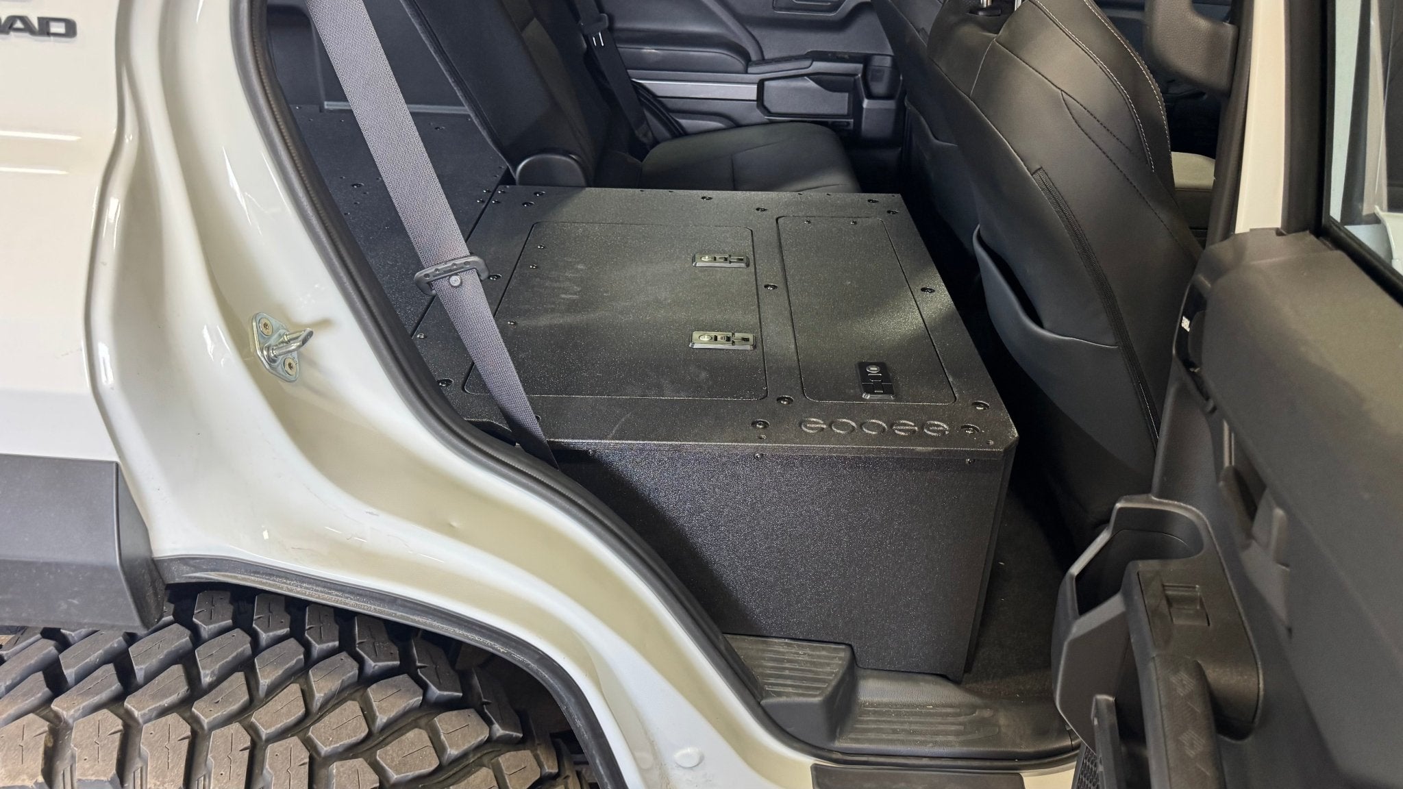 Toyota - 4Runner - 2025-Present - 6th Gen - Hybrid - Plate Based Seat Delete