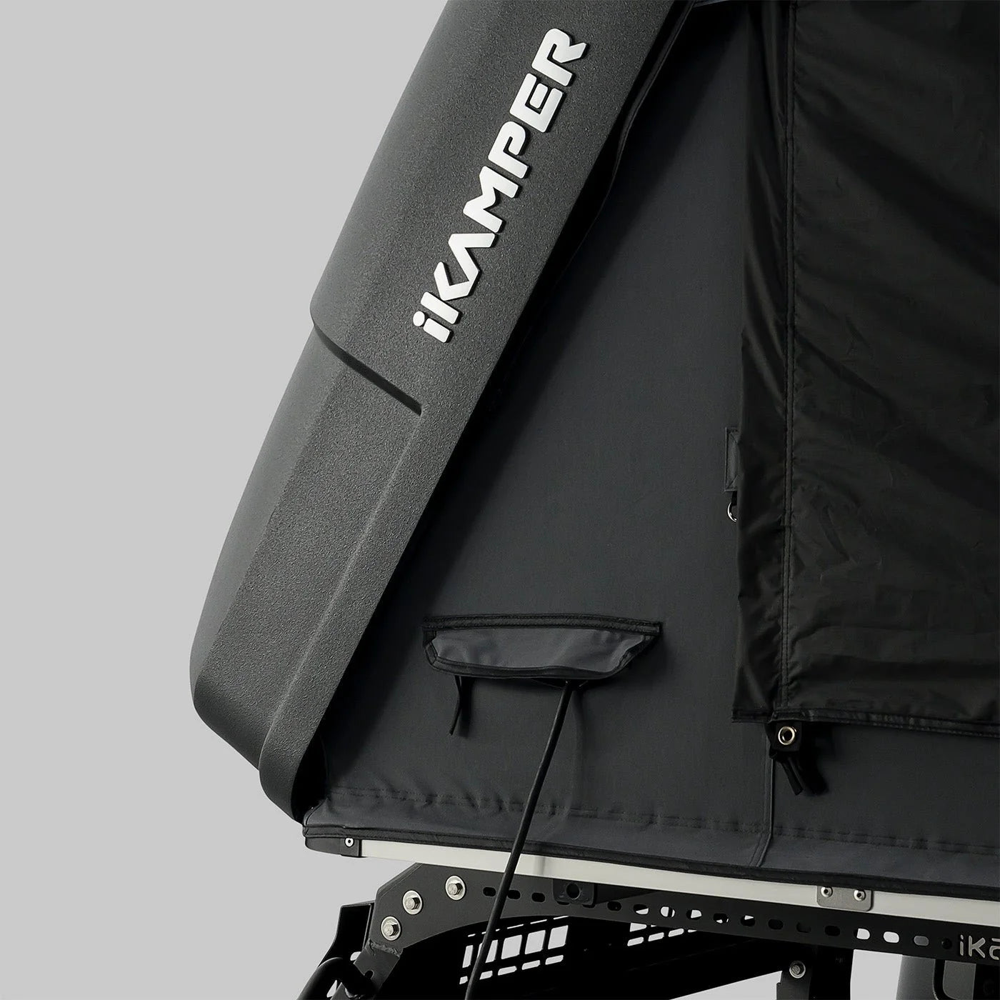 iKamper Skycamp 4.0 Trio Roof Top Tent