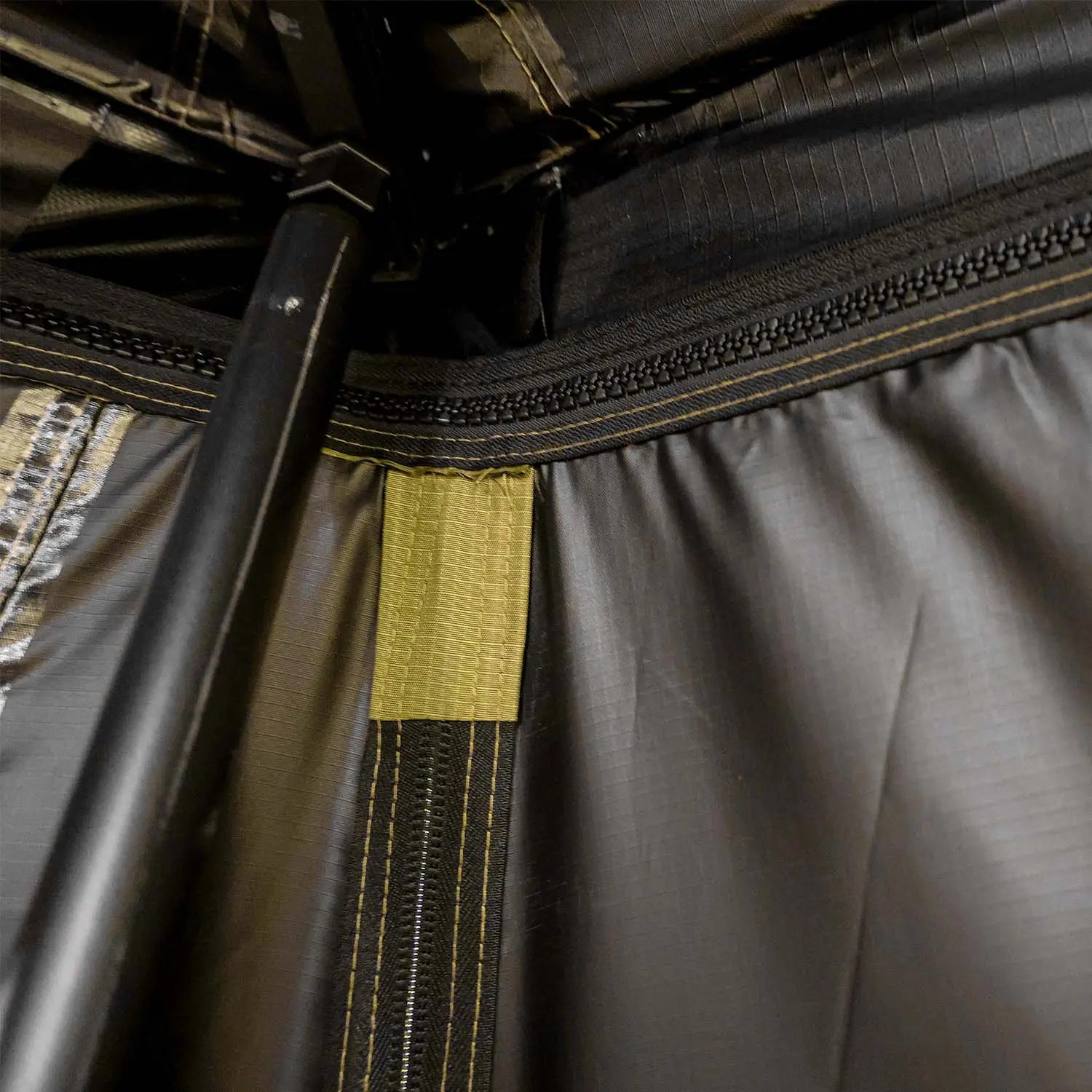 23Zero Peregrine Pro 5 Arm 270 Awning Wall Kit - Passenger