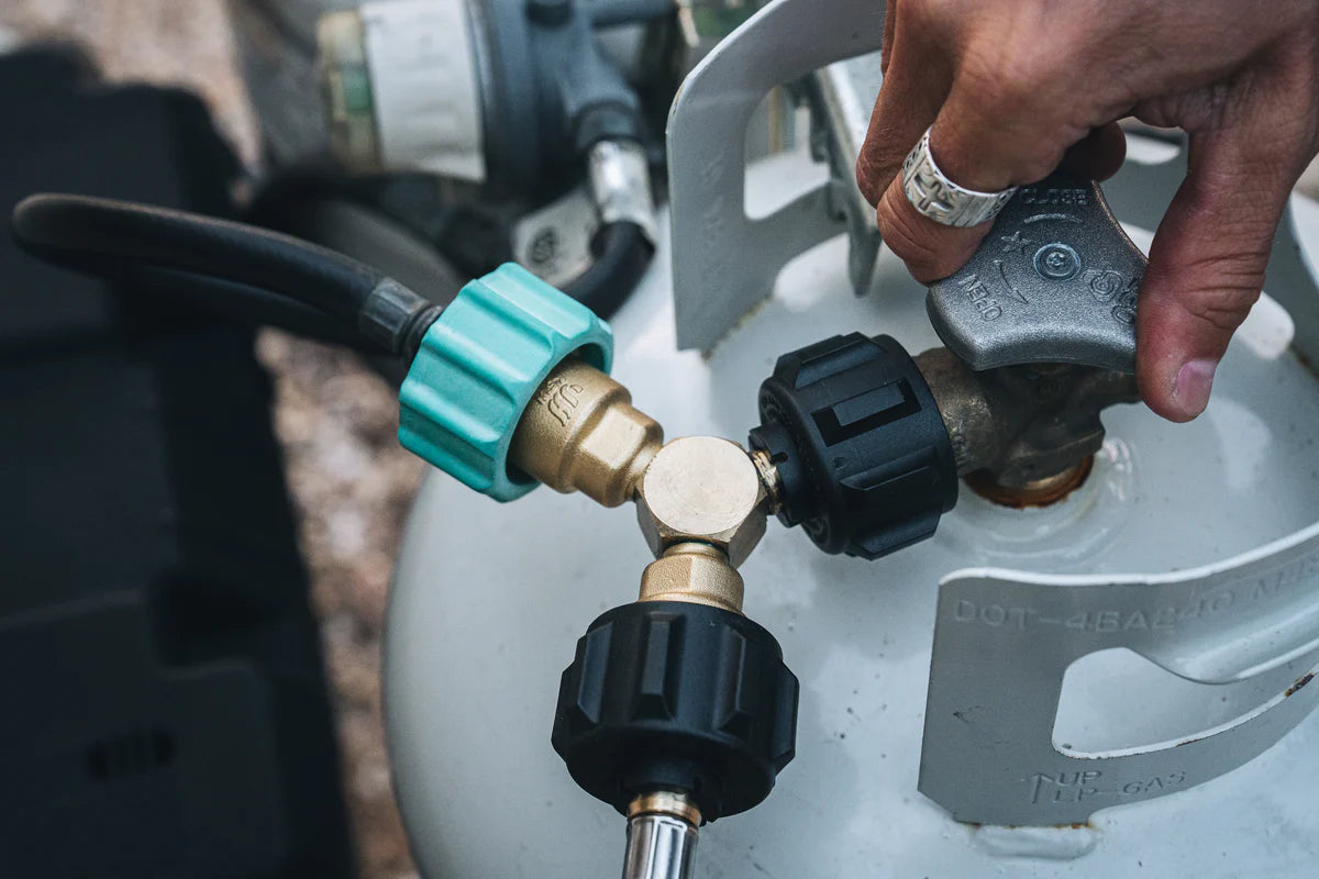 Howl Y-Splitter and X-Tension Hose