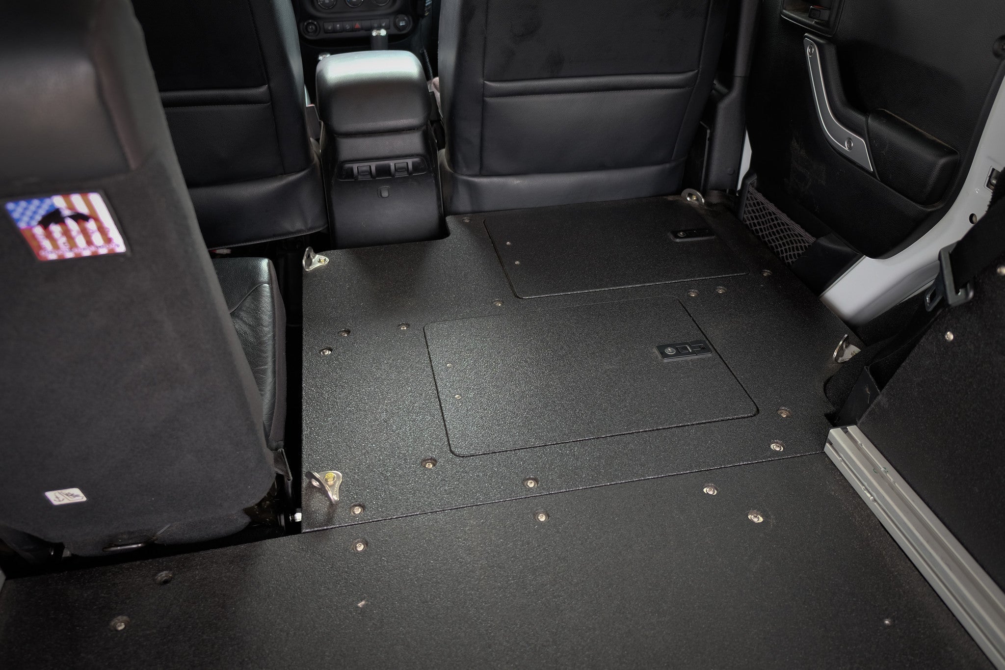 Jeep Wrangler 2007-2018 JKU 4 Door - Second Row Seat Delete Plate System