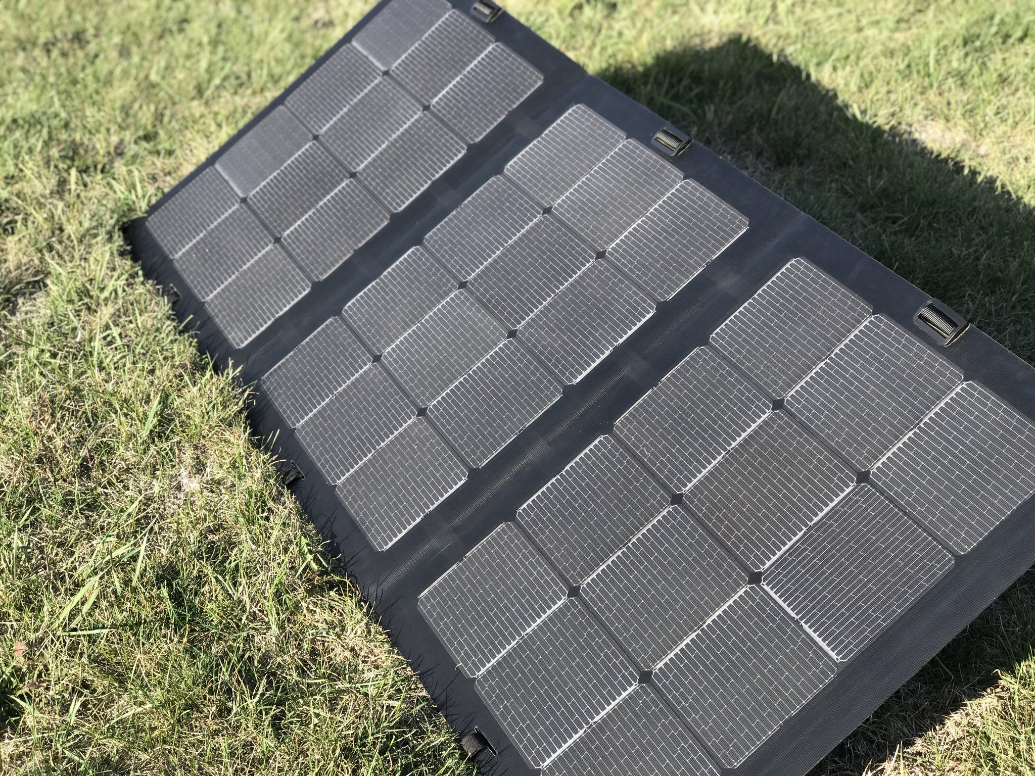 4thD 170 Watt Portable Solar Panel with Merlin Grid