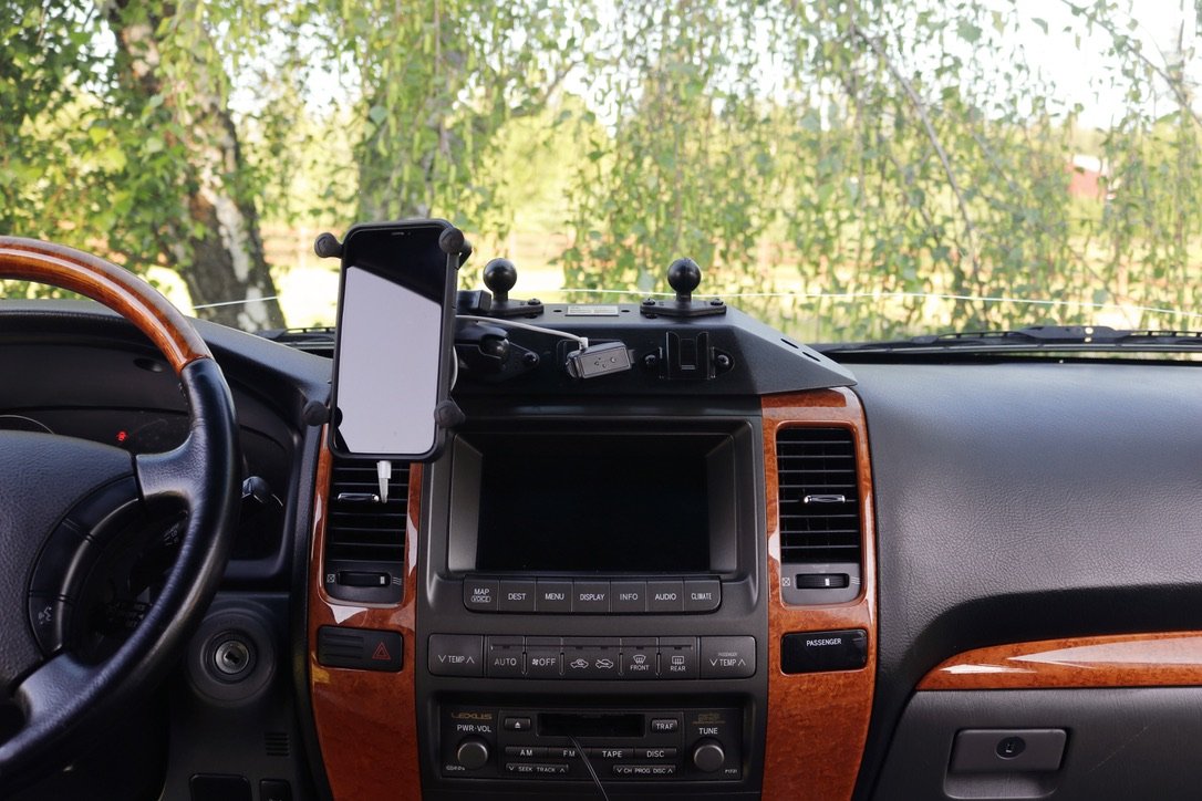 Lexus GX470 Powered Accessory Mount by Expedition Essentials