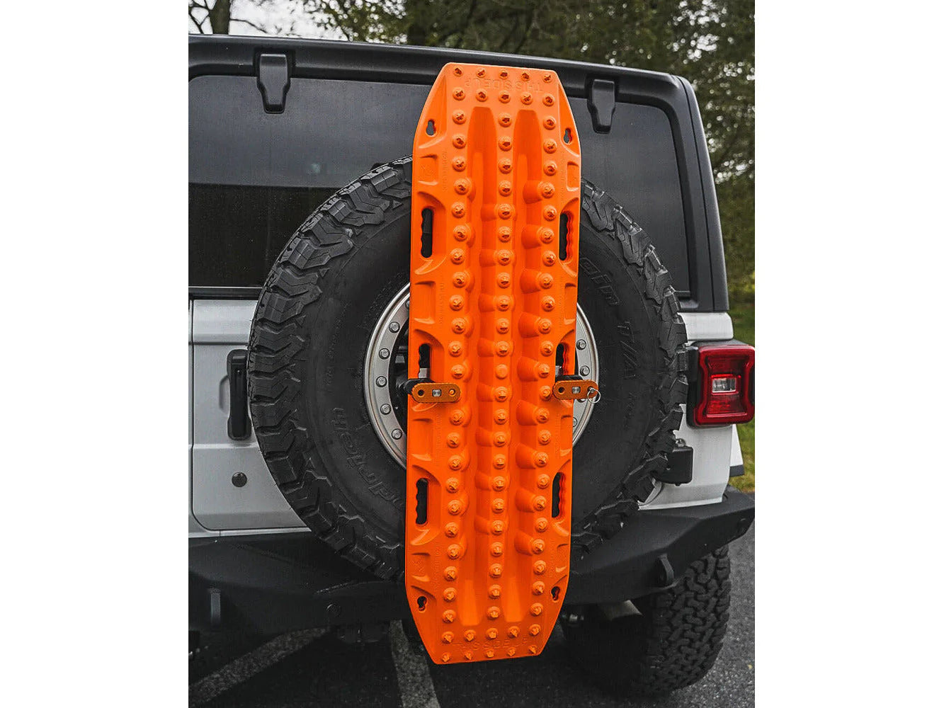 GP Factor Maxtrax Spare Tire Mounting Kit V3